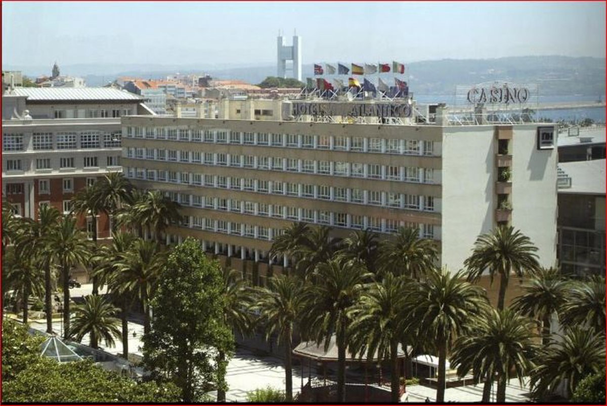 El Hotel Atlántico de A Coruña reabre sus puertas bajo la gestión del