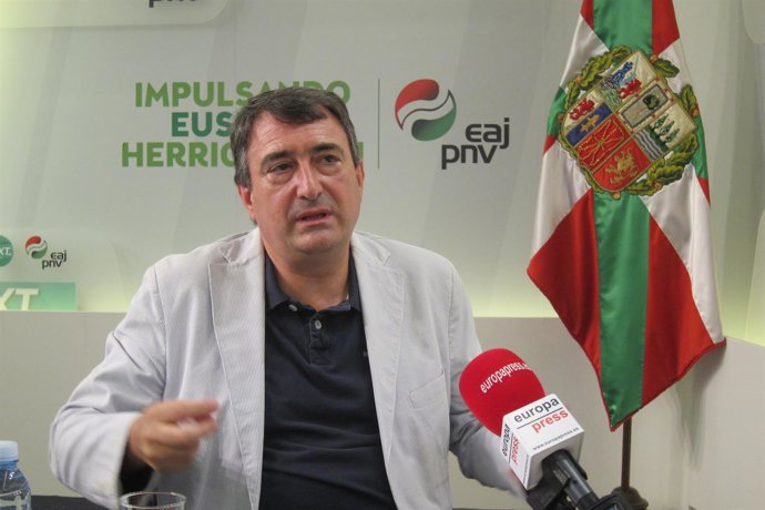        Aitor Esteban En Entrevista A Europa Press                        