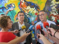 El presidente de la CHS pide "tranquilidad" a los regantes y asegura que los 20 hm3 están de camino