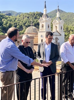 Visita alcalde Ballesta, Obispo y Guillén Santuario de La Fuensanta