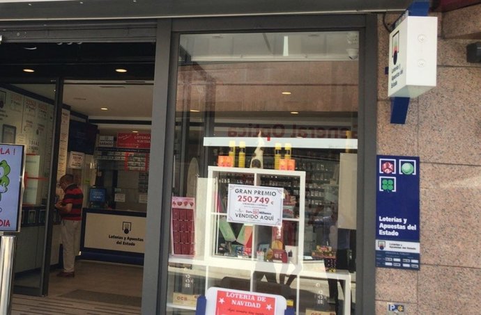 Estanco que repartió el boleto de la lotería premiado