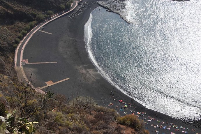 Cierra parcial de la playa de La Arena