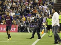 Valverde: "No podemos internacionalizar la liga y que haya campos que no cumplan unos mínimos"