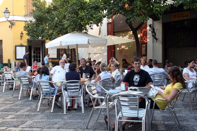 Terraza de bar en Sevilla