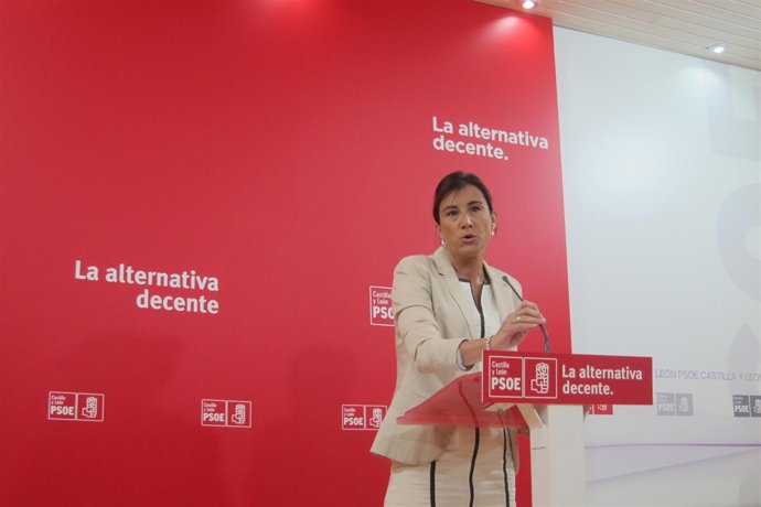 Ana Sánchez atiende a los medios. Valladolid 27/08/2018                       