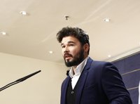 ERC cree "fake news" vincular con el independentismo la agresión a una mujer que retiraba lazos amarillos