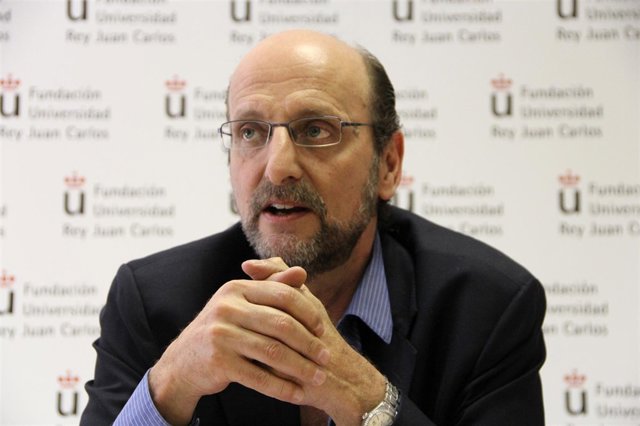 Miguel Fernández Sastrón