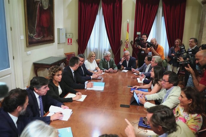 Dolors Montserrat e Ignacio Cosidó