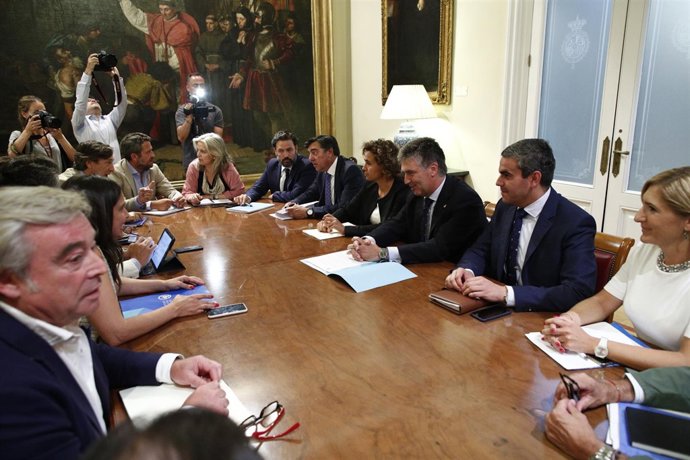 Reunión de los Consejos de Dirección de los Grupos Parlamentarios del PP en el S