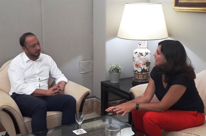 Gómez de Celis junto a Eva Navarrete