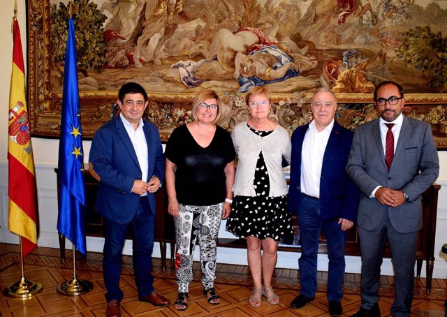 Presidentes Diputación Soria, Cáceres, Jaén y Huesca con Comisionada Gobierno 