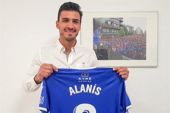 Oswaldo Alanís ficha por el Real Oviedo