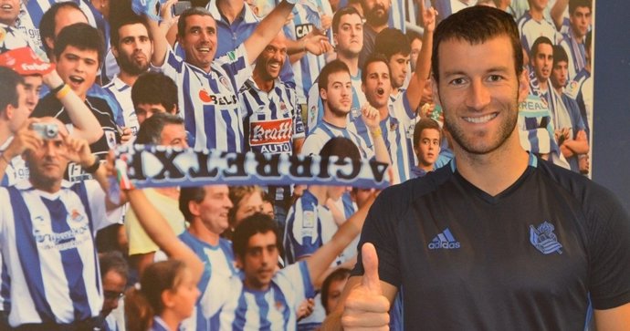  El Jugador de la Reial Societat Imanol Agirretxe 