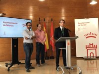 Un documental proyectará este sábado el encuentro entre la Virgen de los Peligros y la de la Fuensanta