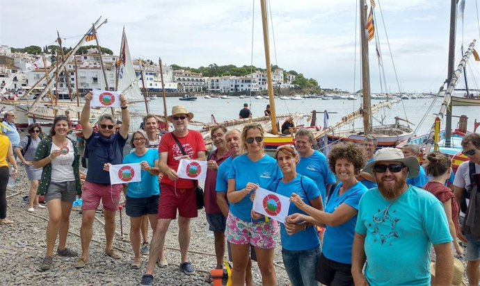 Miembros del GOB en Cadaquès