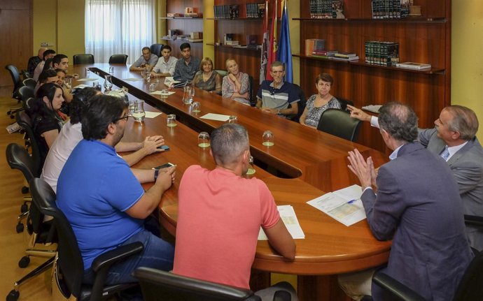 Reunión del secretario general de Presidencia con residentes en el extranjero