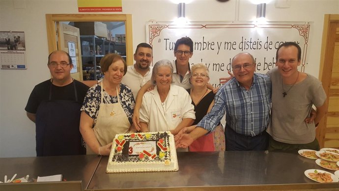 Celebración del tercer aniversario del Centro de Día Santa Clara de Jaén.