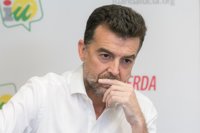 Maíllo (IU): "Rivera y Casado anteponen su interés electoral con discursos ultras al clima de violencia que generan"