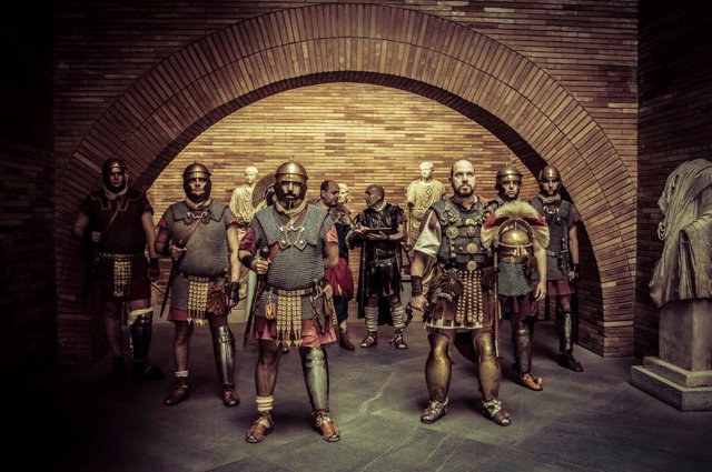 Un grupo recreacionista de época romana en Mérida