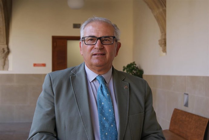 El catedrático de la UJA Manuel Parras en los Cursos de Verano 2018 de la UNIA.