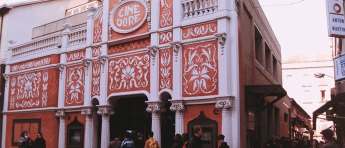 Cines Doré