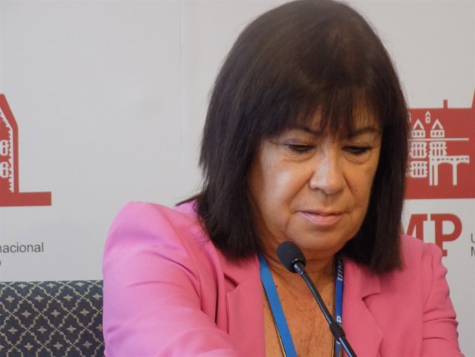 La presidenta del PSOE, Cristina Narbona, a Santander.