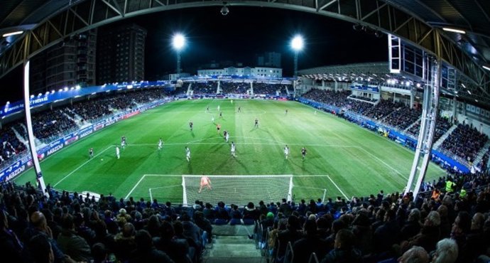 El Eibar recibe a la Real en Ipurúa