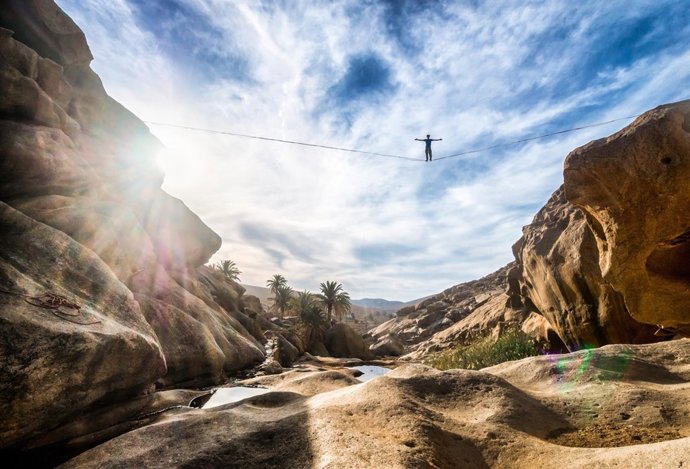 [Grupocanarias] Np Y Fotos Intento Récord De España 'Highline' En La Villa De Mo