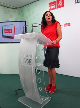 La secretaria de Formación y Nuevos Afiliados del PSOE-A, Ángeles Férriz.