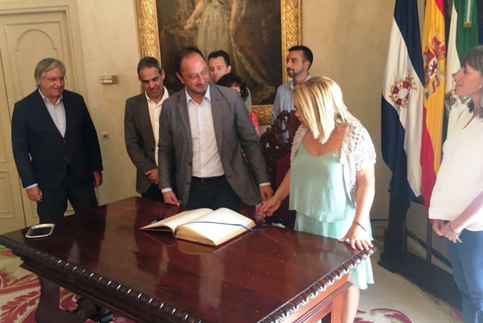 El delegado del Gobierno, Alfonso Rodríguez Gómez de Celis en visita a Jerez