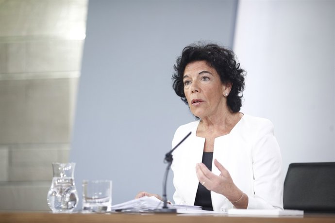 La portaveu del govern, Isabel Celaá