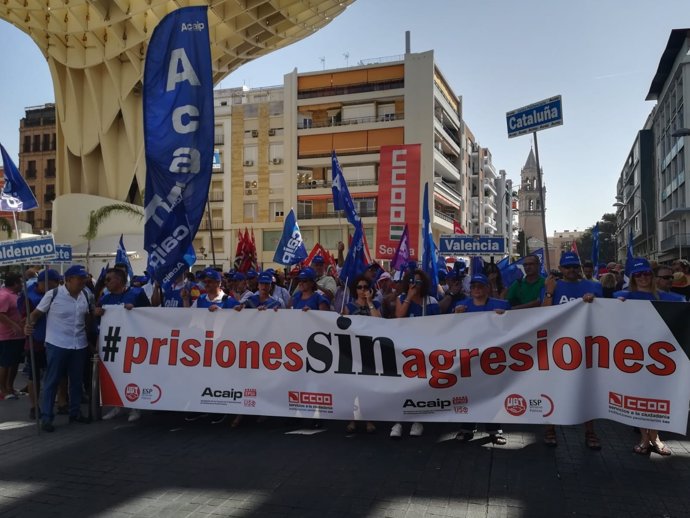 Manifestación en Sevilla contra las agresiones en las prisiones 