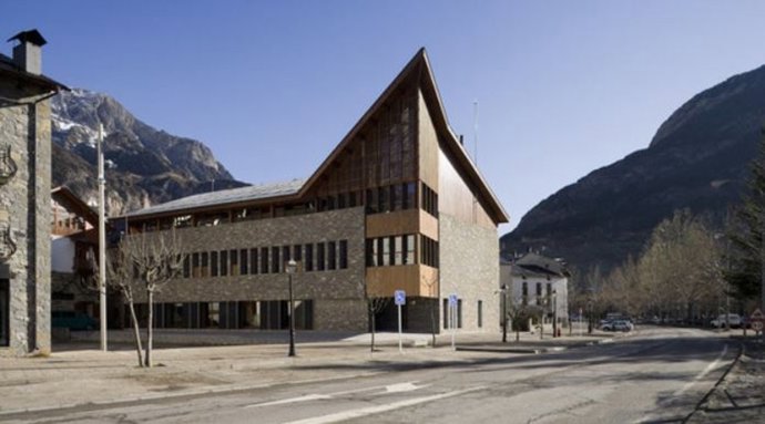 Centro de Ciencias de Benasque Pedro Pascual