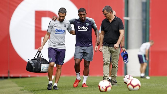 El jugador del FC Barcelona Malcom, lesionado en un entrenamiento