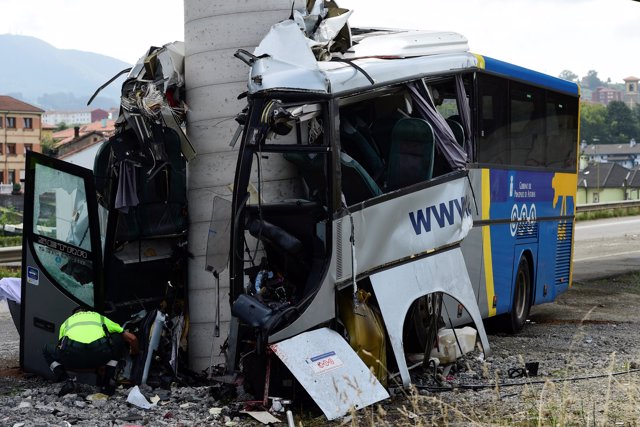 Accidente de autobús en Avilés