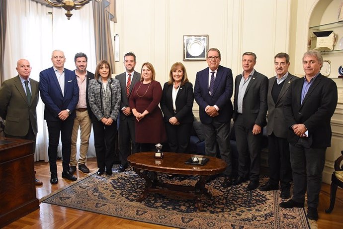 Reunión de ITH con el ministro de Turismo de Argentina