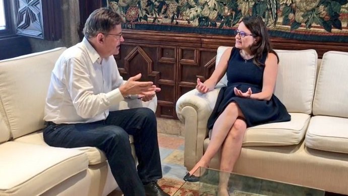 Puig y Oltra se reúnen en el Palau (Imagen de archivo)