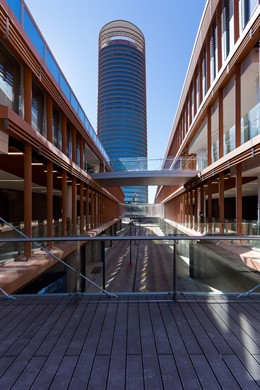 Centro comercial Torre Sevilla