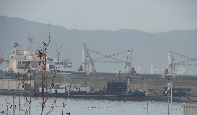 El submarino nuclear 'Newport News' en Gibraltar