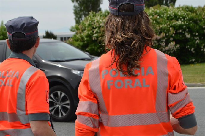 Agentes de tráfico de Policía Foral