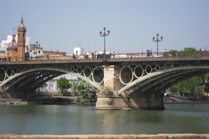 Puente de Triana
