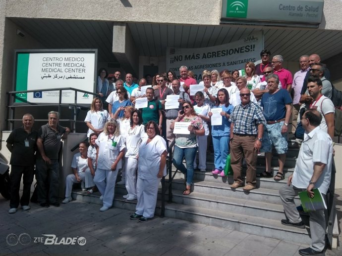 Concentración de sanitarios en Málaga 