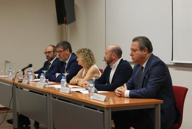 Inauguración del curso sobre entidades locales