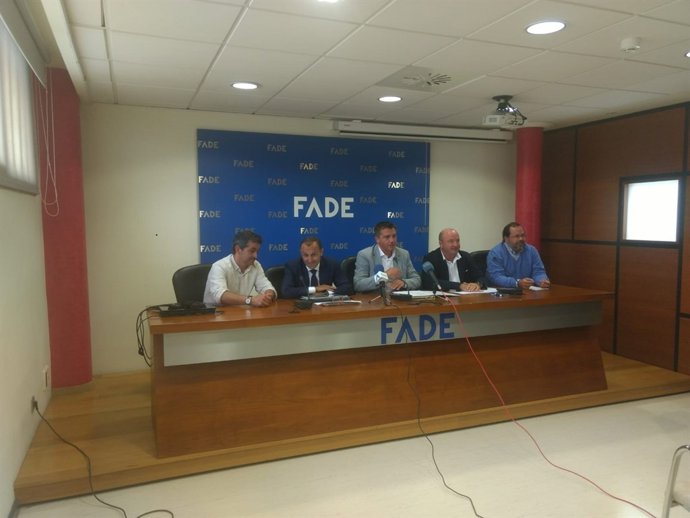 Mesa de turismo de la FADE.