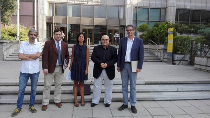 Responsables de la campaña 'Armas Bajo Control'