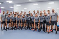 Ronaldo conoce a la primera plantilla del Valladolid