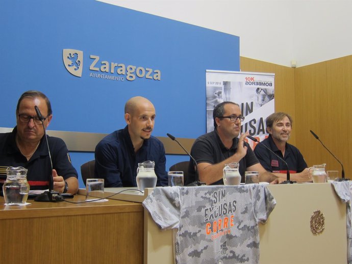 Presentación de la 10K Bomberos, hoy en el Ayuntamiento de Zaragoza