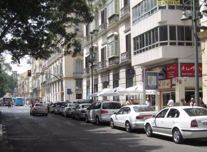 Taxis en una parada de Málaga