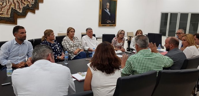 Reunión entre la Plataforma de Regantes del Condado y la Subdelegación. 