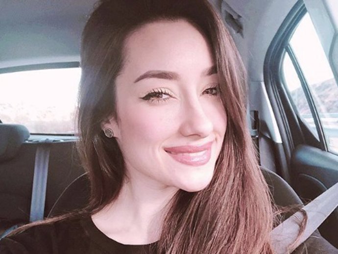 Instagram Adara Molinero